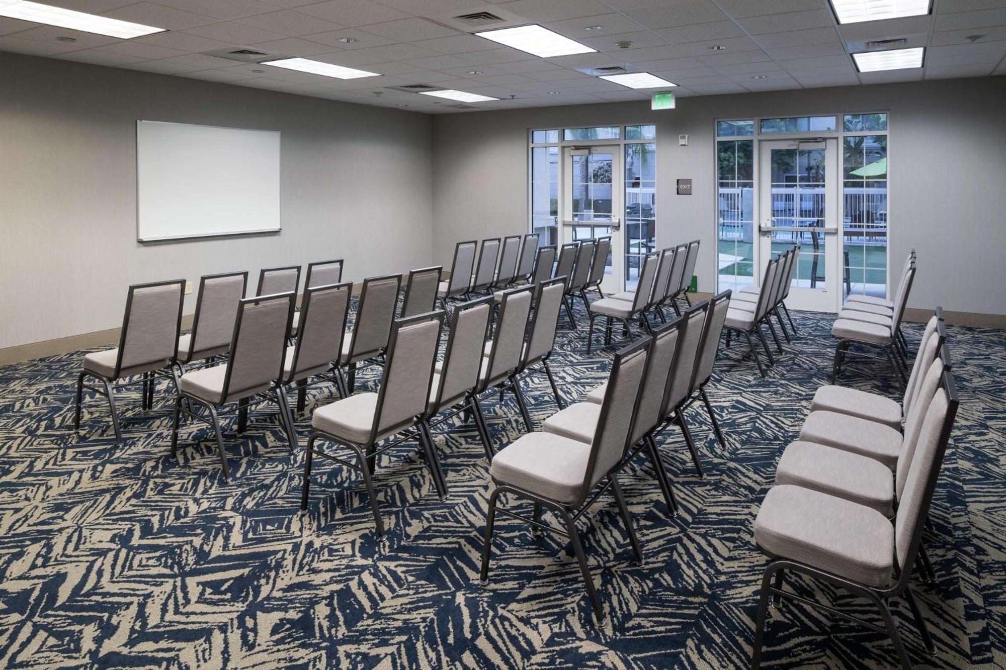 Homewood Suites By Hilton Fresno Airport/Clovis Exterior foto